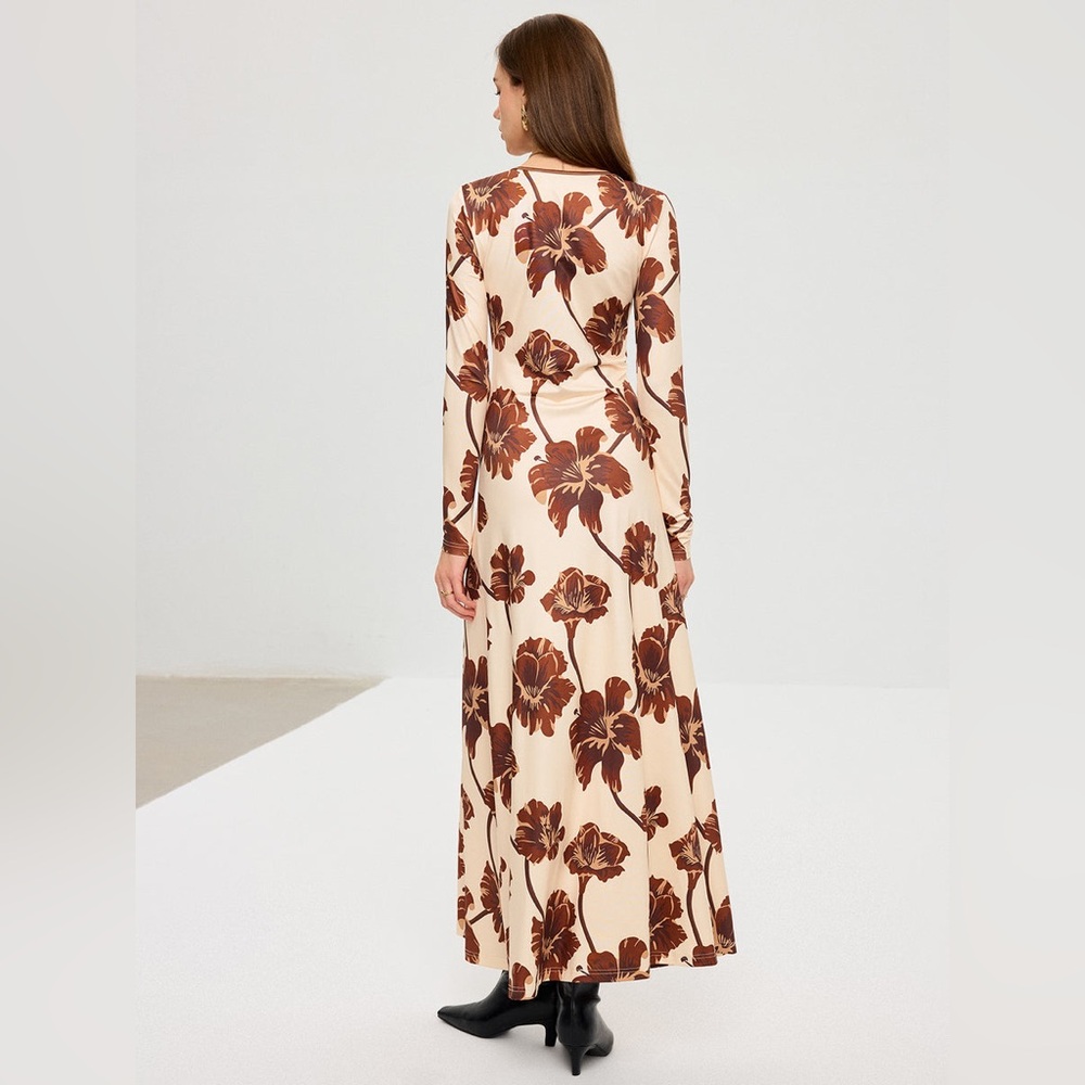 Nwt Commense Floral v neck maxi Long Sleeve Dress - Cream and Brown - Picture 2 of 16